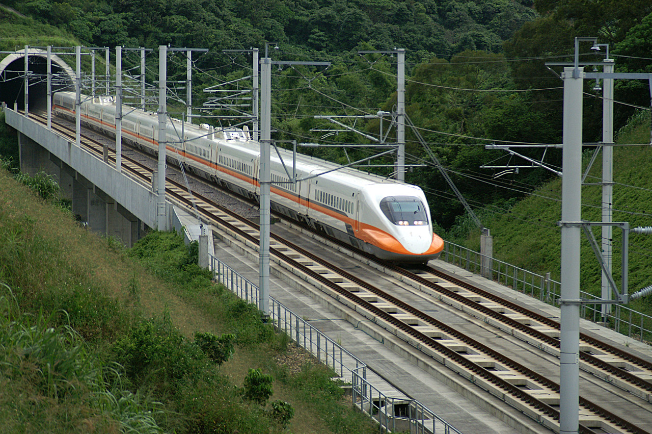 弃选中国 印度第一条高速铁路承建方花落日本