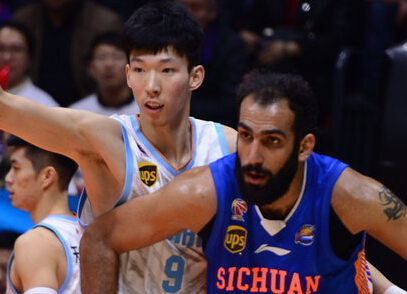 新疆逆转胜四川主场不败 周琦生涯新高力压哈达迪