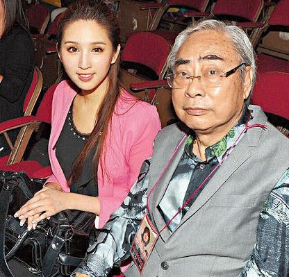 何傲儿与林建名传"爷孙恋"何傲儿与何傲芝的联署声明如下:严正声明