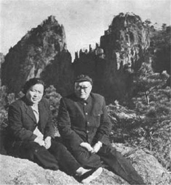 组图中国十大元帅夫妻照