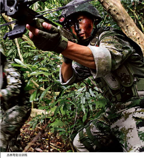 中国特种兵8小时游过马尔马拉海峡 打破40年记录