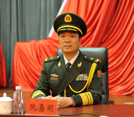 湖北省武警总队政委图片