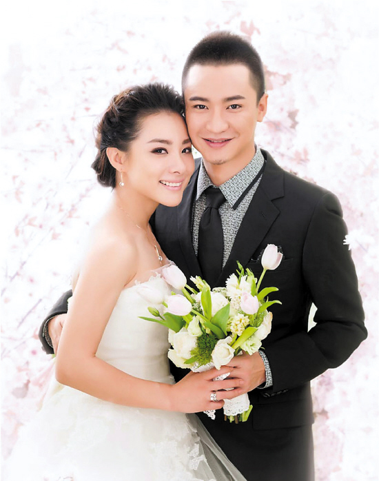 体操公主刘璇香港大婚一连两天