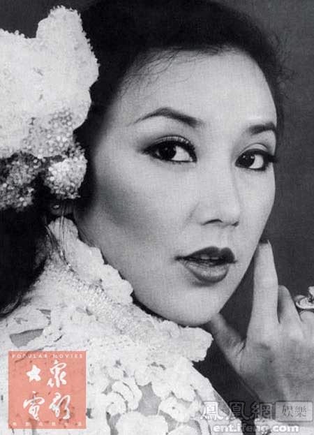 还有一批风情万种的女星,狄娜,余莎莉,胡锦,陈萍等等,而人生最传奇且