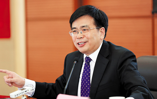 原标题:中医药更需要大数据智能化 刘良在作题为《中医药与高新科技》