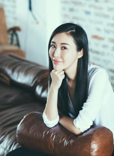 田朴珺获独立女性奖提名:我一定会比王石强