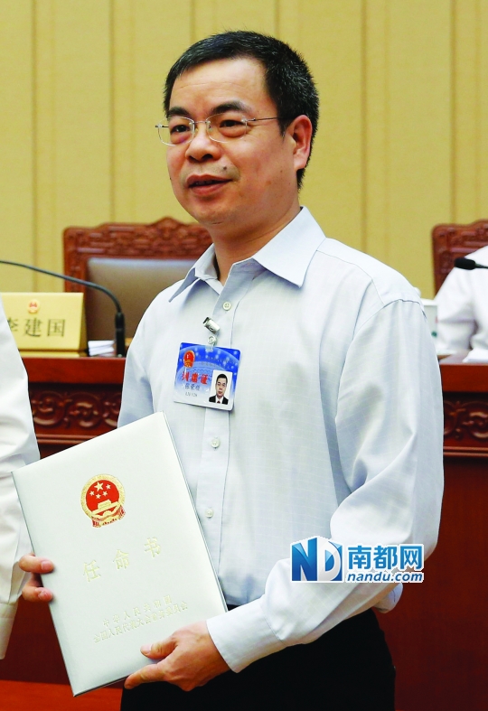 如果中央没有全面管治权又怎么授予香港高度自治权