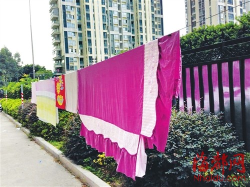 凤湖新城 设专区晒衣被