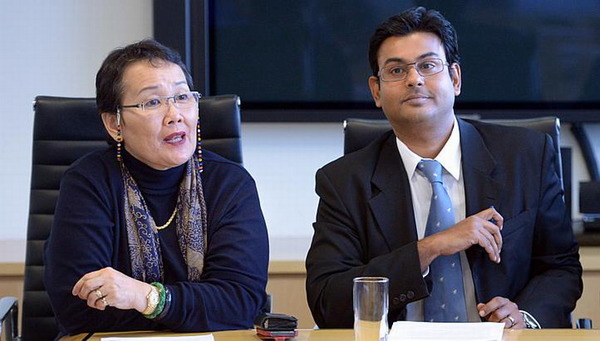 新加坡8富婆跟中国前导演打官司 欲索回2亿元财产(图)|钟琴|新加坡