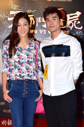 新闻报道,伍允龙主演的新戏《天师斗僵尸》昨晚举行首映,绯闻女友