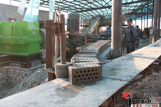 新型节能环保砖"出生"沙湾|年产|试生产_凤凰资讯