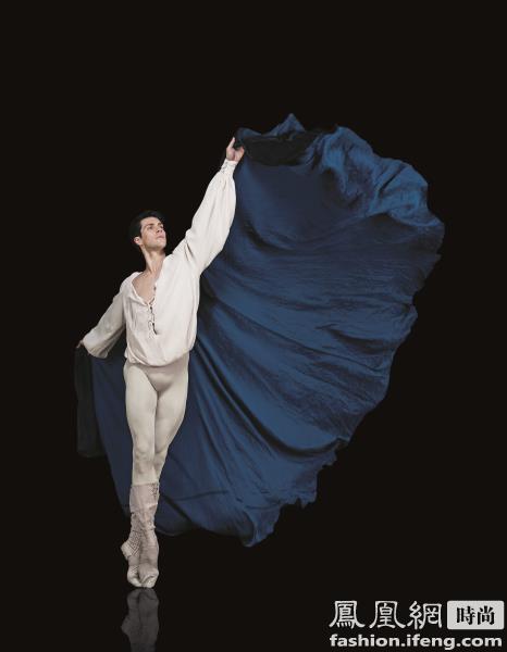 的工艺,全部纯手工打造旗下杰出的产品;意大利芭蕾舞王子罗伯托&middo