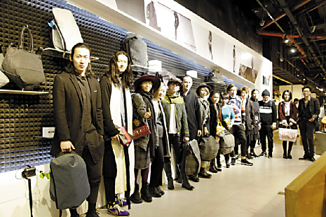 coteciel全国首间店中店落地hi百货