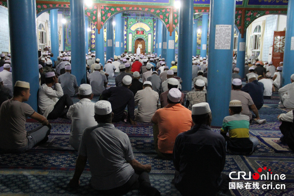 阿拉伯大叔宁夏清真寺礼拜赞斋饭好吃组图