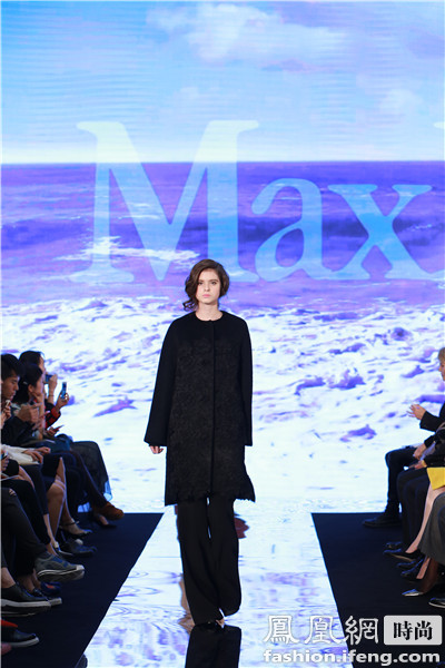 意大利高级女装品牌maxmara郑州丹尼斯大卫城盛大开幕