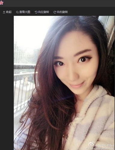 李帅妻子晒美照楚楚动人网友隔空为丈夫加油