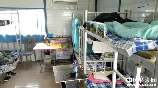 保安队员的宿舍还算宽敞 中国经济网 韩璐/摄