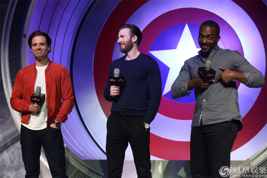 《美国队长3》北京盛大首映 美队冬兵猎鹰悉数亮相