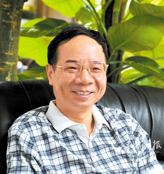 撰文 羊城晚报记者 蒋铮 吕楠芳【嘉宾】黄斌羊城晚报报业集团党委