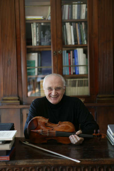 小提琴大师阿卡多来华将办"琴声如歌"音乐会