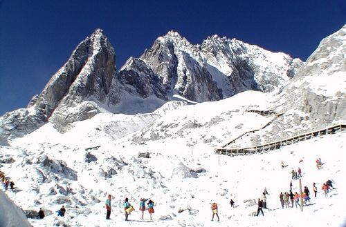 四,壮美范儿—云南玉龙雪山滑雪场