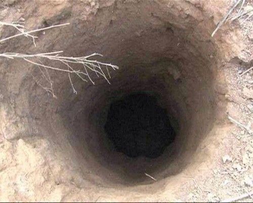 西安白鹿原:西汉窦太后墓出现新盗洞(图)