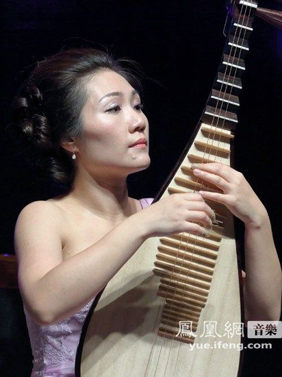 名师赵洁琵琶独奏音乐会连云港圆满成功