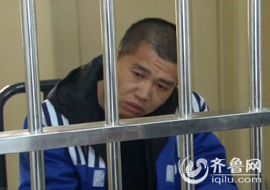 随口一句"我是你爹"惹祸 德州小伙被好友捅刀险丧命