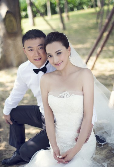 马琳与女友张雅晴北京大婚 唯美婚纱照曝光