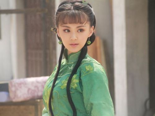 《小白菜奇案》首播 毛林林版小白菜引关注