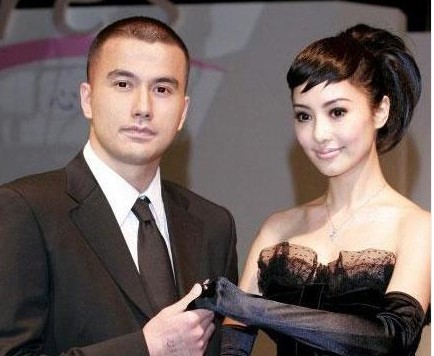 关颖前男友曾交往未成年女友 女方父母欲告