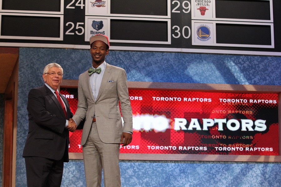 2012nba选秀大会 黄蜂状元签选安东尼·戴维斯[高清]-手机凤凰网