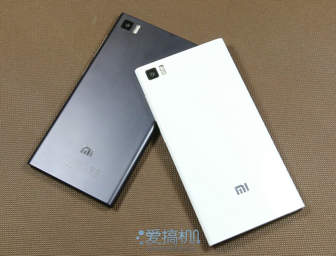 小米手机3纯白正式版开箱图赏