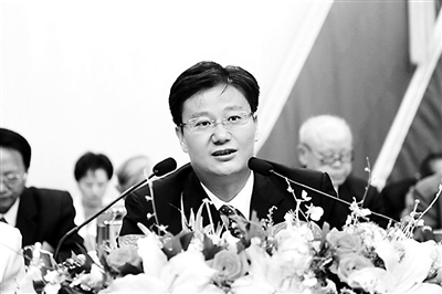 财经资讯 6月18日,南京市六合区区委书记娄学全被免职,三个月后在家中