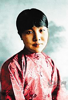 我国已故著名诗人,作家,翻译家,社会活动家冰心的三个子女,吴平,吴冰