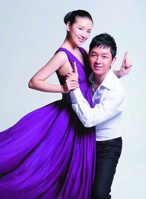 董洁潘粤明陆毅鲍蕾2月14日是一年一度的情人节,空气里也弥漫着甜蜜的