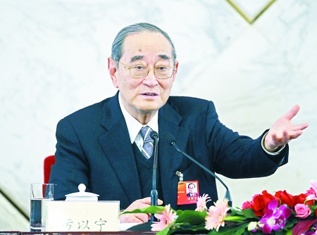 厉以宁把脉经济:要素成本上升危中有机