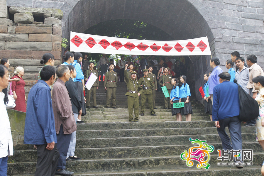 近日,微电影《夏仲实跪母出征》正式开机.