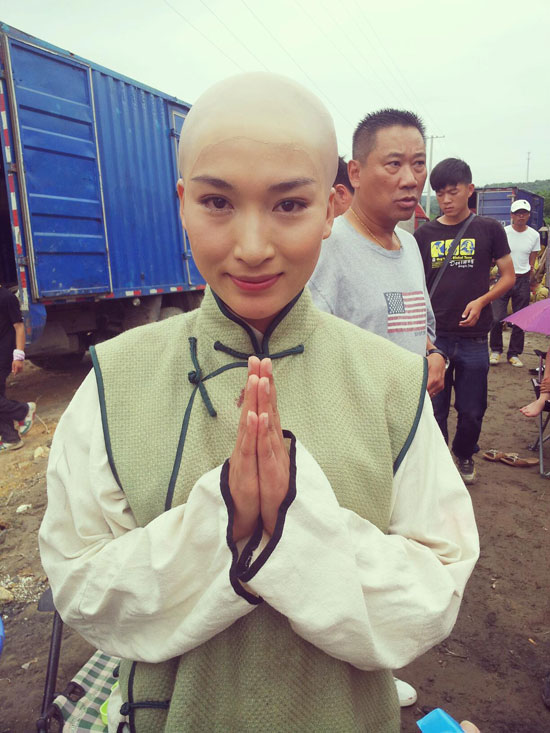 江佳桐女尼排饰演女飞贼舍生取义传递正能量