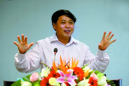 易宪容 记者 张永波 摄