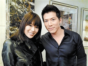 胡杏儿与黄少祺剧中著名的吻戏晶报记者 邵登黄宗泽与胡杏儿的分手