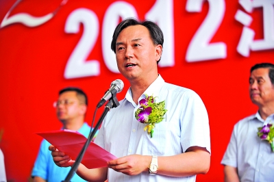 本版摄影 扬子晚报记者 吴俊 刘浏