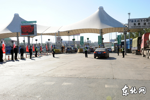 全省各公路收费站通行车辆未发生拥堵.