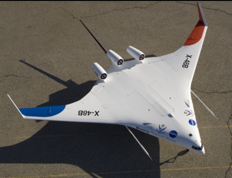 波音公司打造未来飞行器 大型三角飞翼酷似蝙蝠