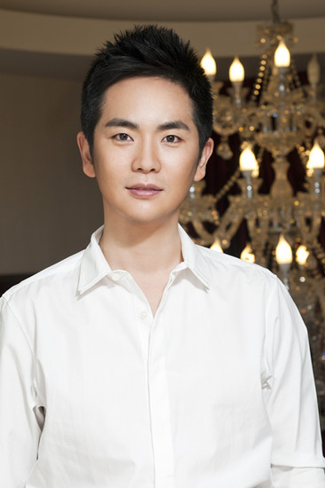 张晓龙午后大道东讲述礼仪背后的故事