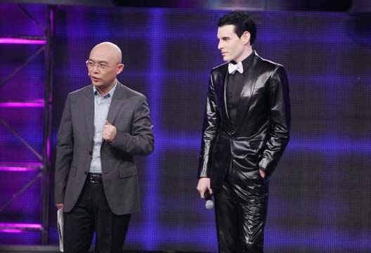 邢星遭外籍帅哥跪地求爱非诚勿扰两男争女