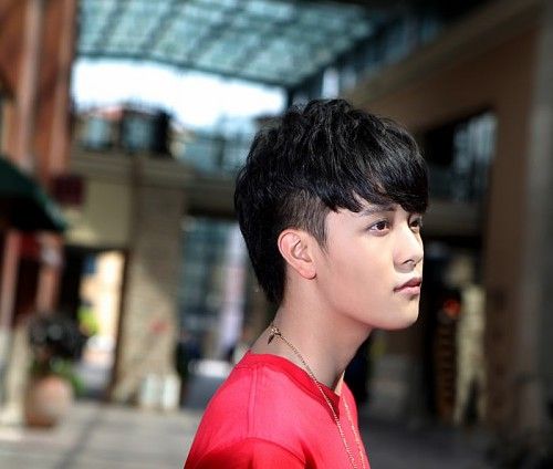 90后郑国锋发新歌《你给的安全感》受捧