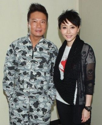 钱嘉乐曾与李珊珊相恋8年分手后表现痴情等复合