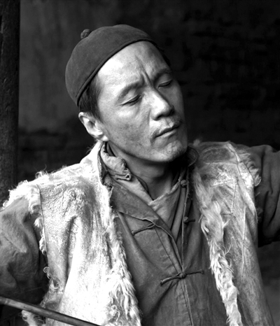 瞎鹿是千百万灾民的缩影.