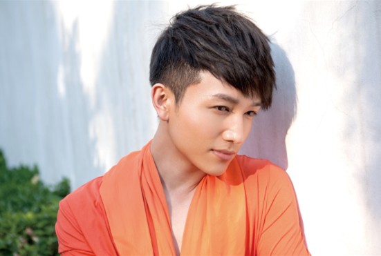 歌手许诺坚持做品质音乐不盲目跟风模仿图